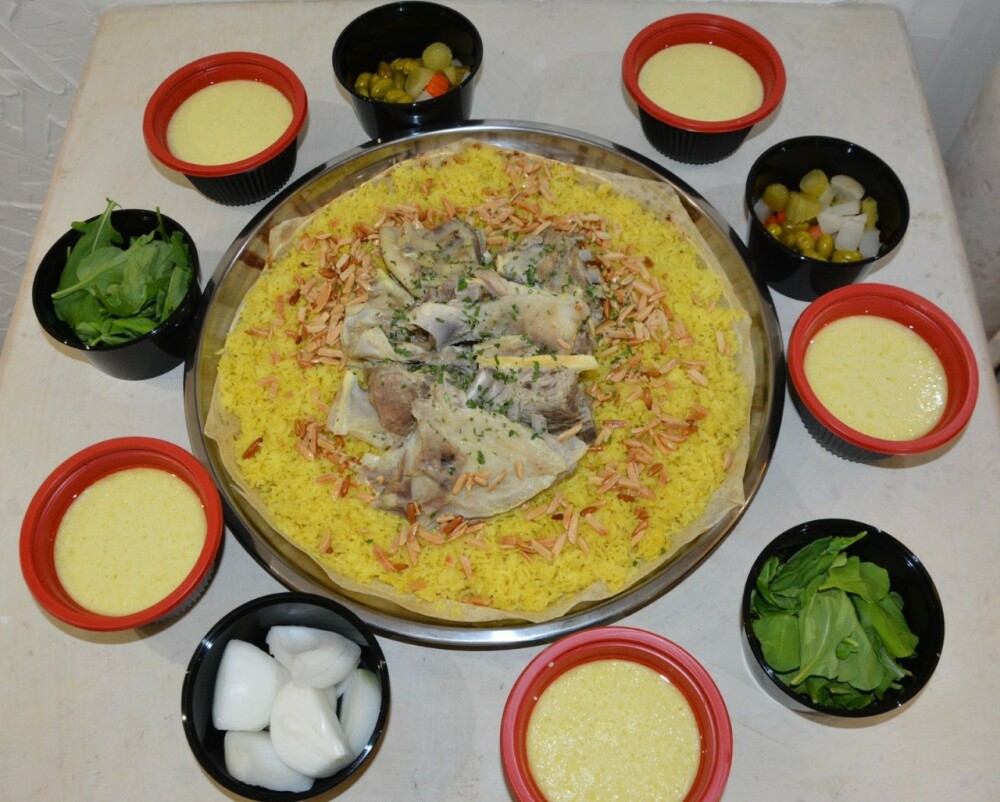 صينية منسف باللحمه / Mansaf (Lamb) Large Platter